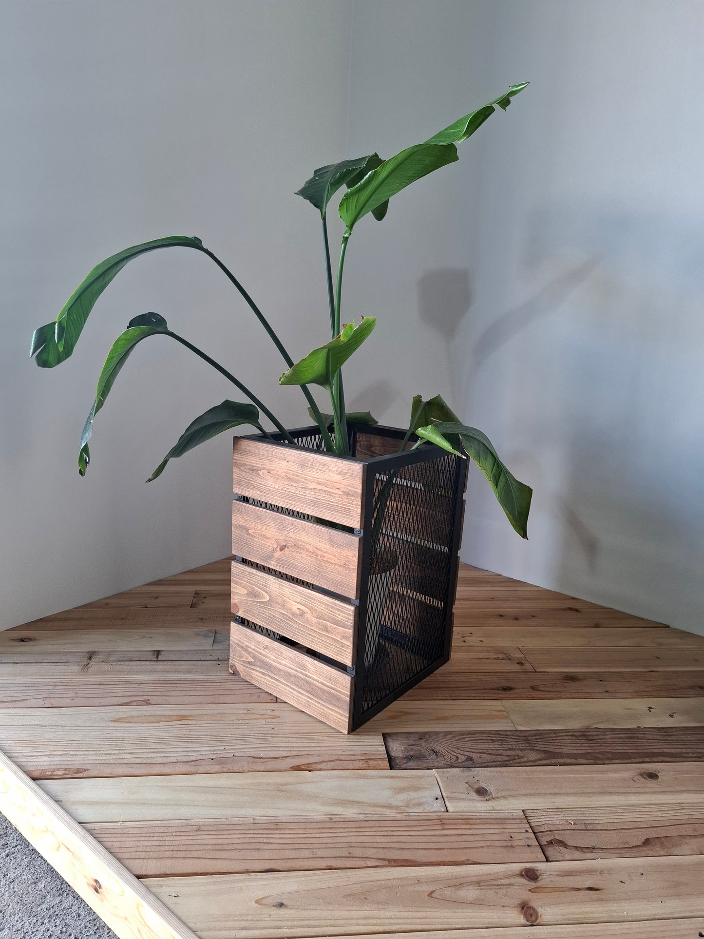 planter cover W320×D320×H450 エキスパンドメタル×WOOD