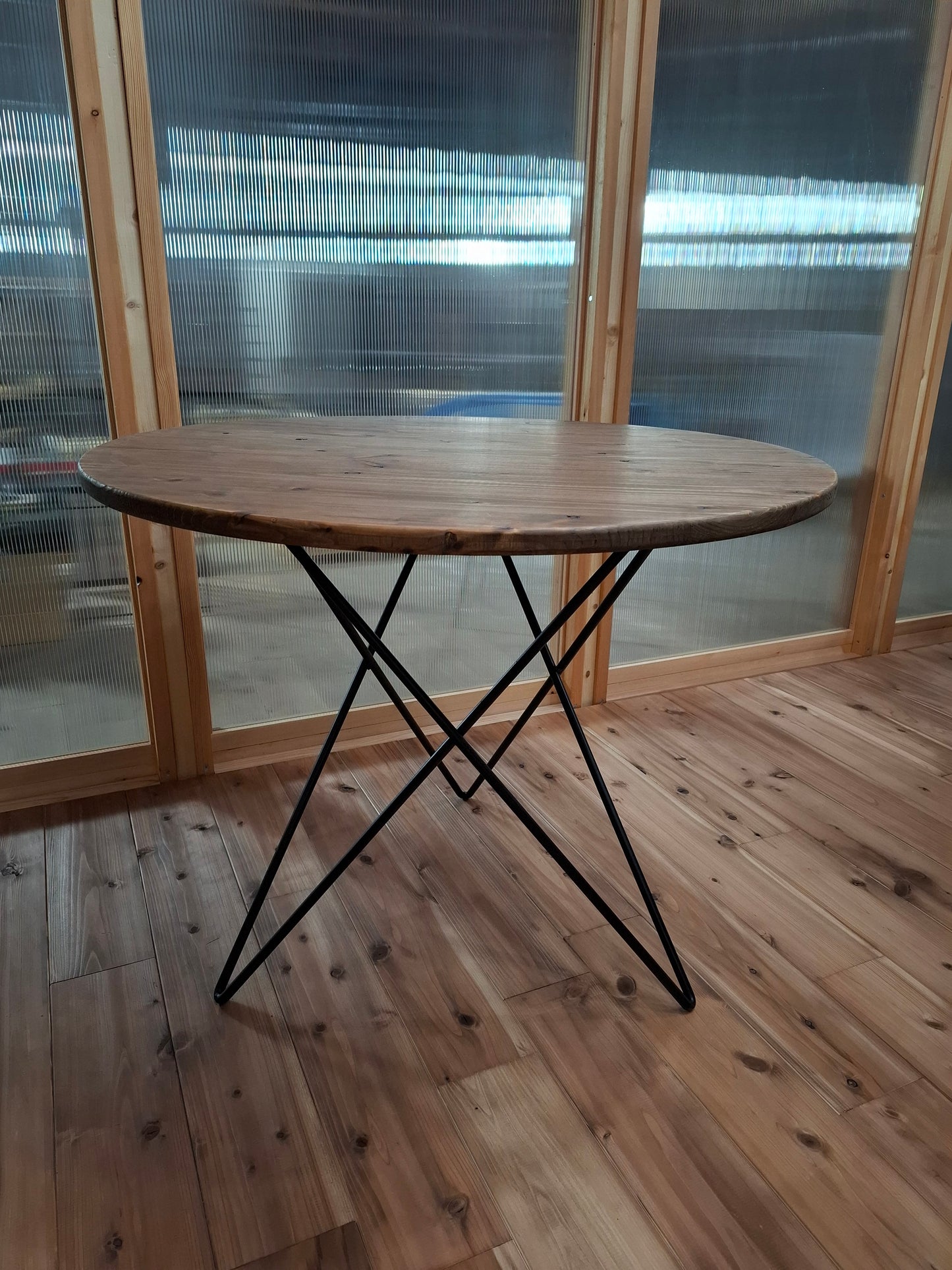 cafe table　アイアン×無垢ボードテーブル　幅900×奥行900×高さ700